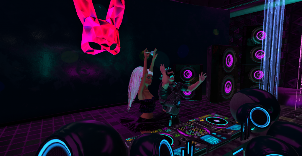 DJ играет в ночном клубе 3D-мира "Маска"